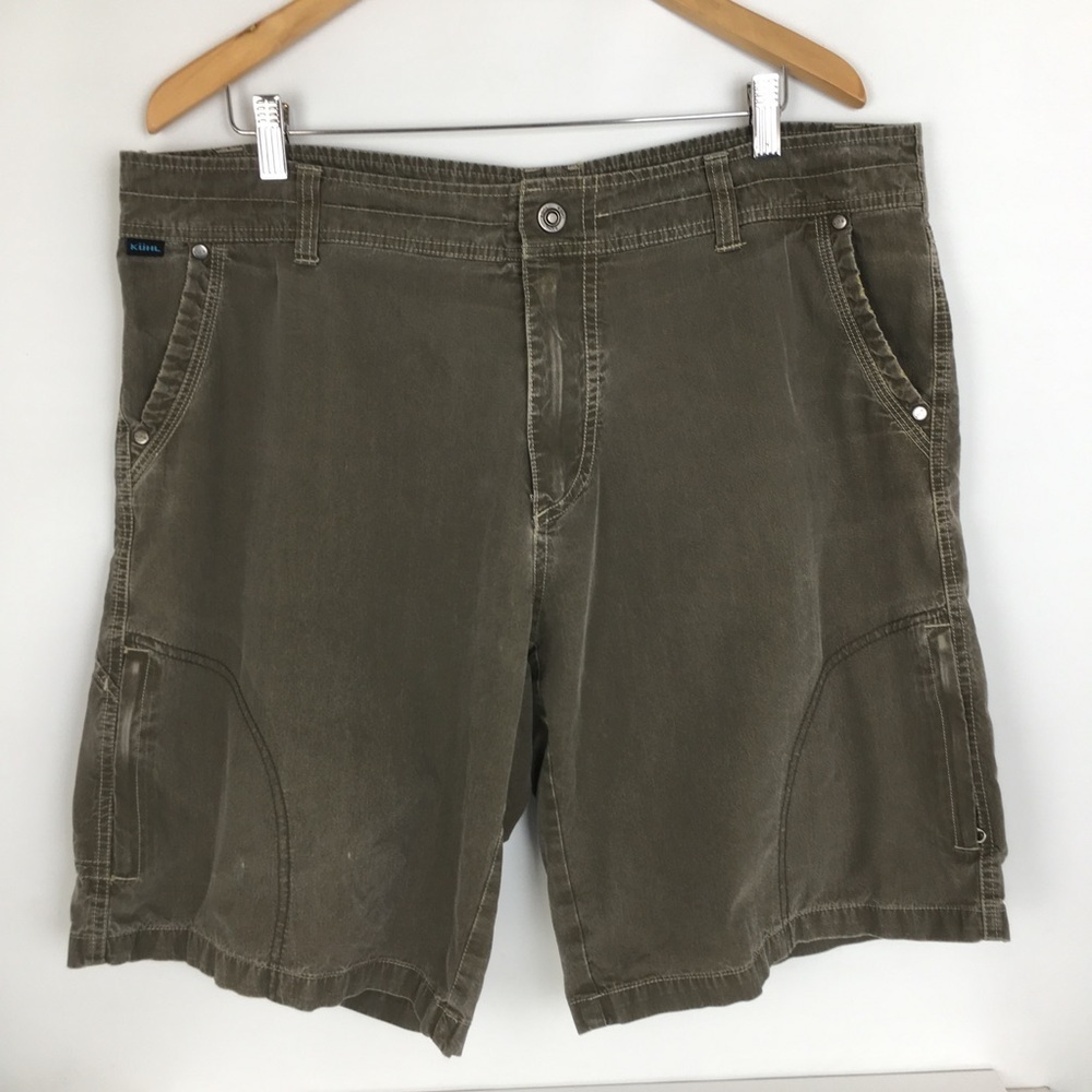 Kuhl Mens Cargo Shorts Green Taupe Size 38